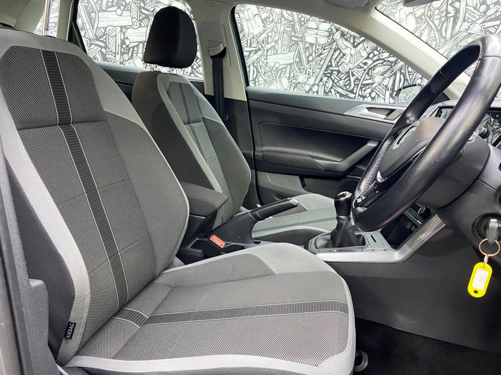 Used Volkswagen Polo 2018 for sale - 76250145: Photo 24