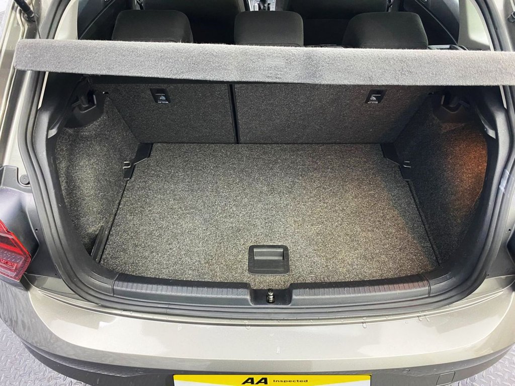 Used Volkswagen Polo 2018 for sale - 76250145: Photo 27