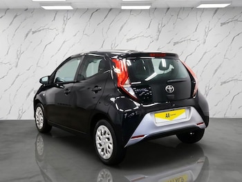 Used Toyota AYGO 2021 for sale - 77369796: Photo