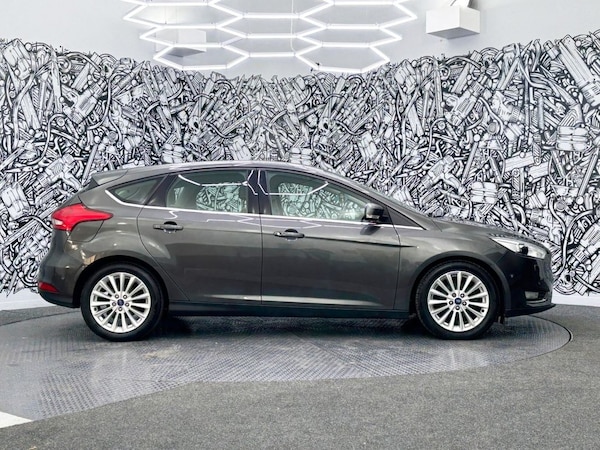 Used Ford Focus 2016 for sale - 75998687: Photo 14
