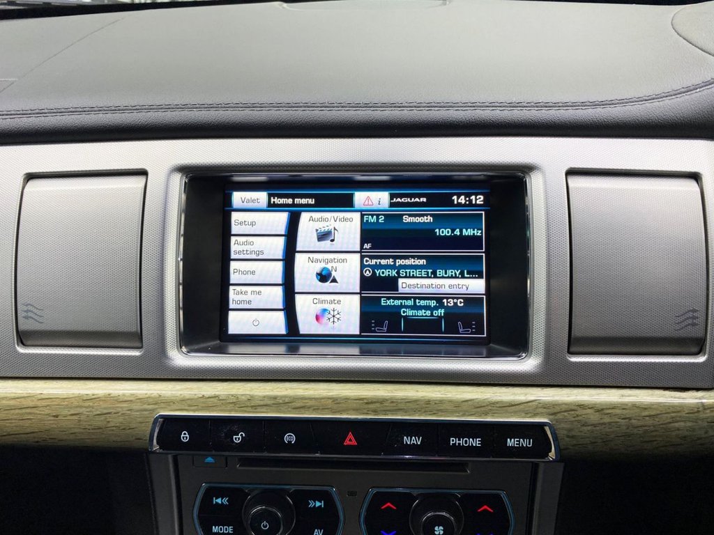 Used Jaguar XF 2014 for sale - 76670541: Photo 25