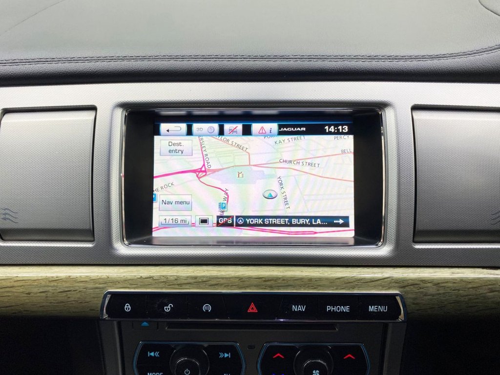 Used Jaguar XF 2014 for sale - 76670541: Photo 26