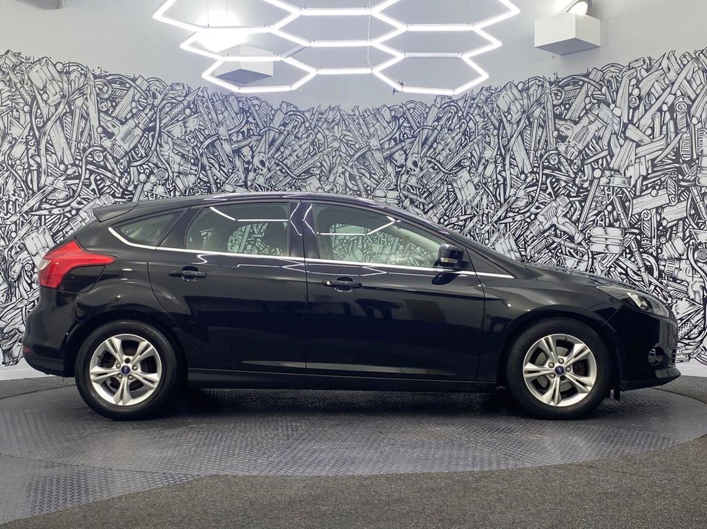 Used Ford Focus 2012 for sale - 77161908: Photo 13