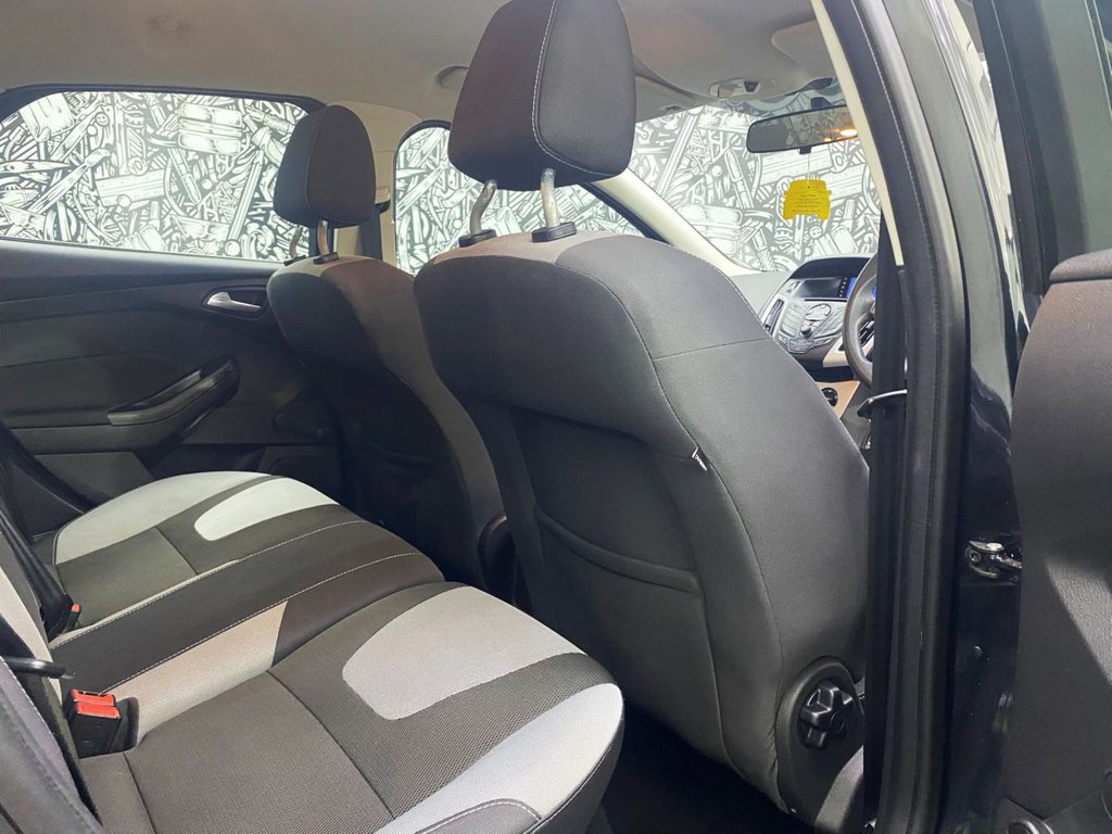 Used Ford Focus 2012 for sale - 77161908: Photo 23