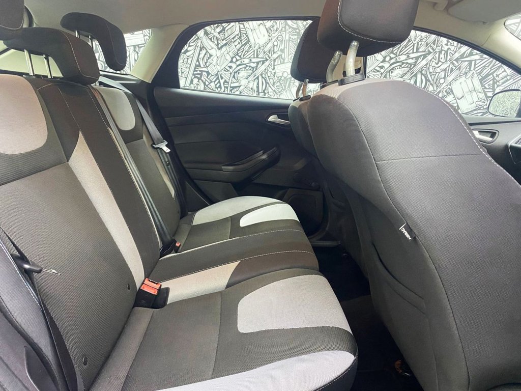 Used Ford Focus 2012 for sale - 77161908: Photo 24