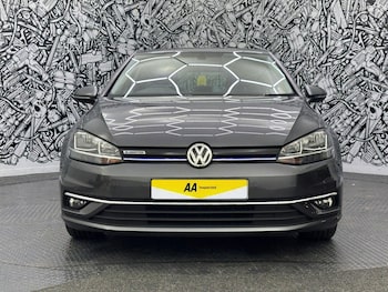 Used Volkswagen Golf 2019 for sale - 75370512: Photo