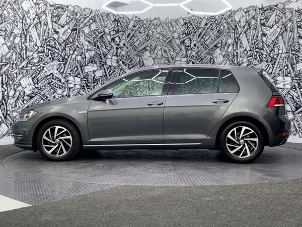 Used Volkswagen Golf 2019 for sale - 75370512: Photo 9