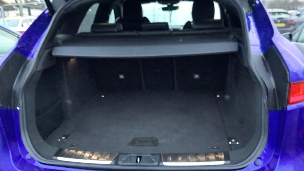 Used Jaguar F-Pace 2019 for sale - 77507782: Photo 15
