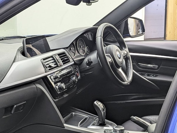 Used BMW 3 Series 2019 for sale - 74170205: Photo 17