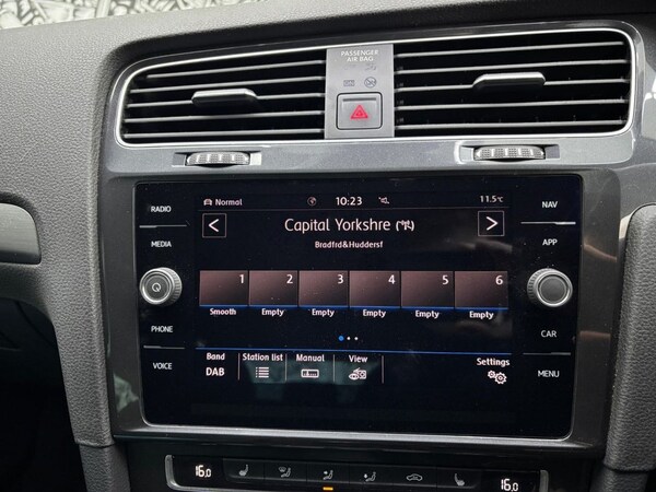 Used Volkswagen Golf 2019 for sale - 76118673: Photo 21