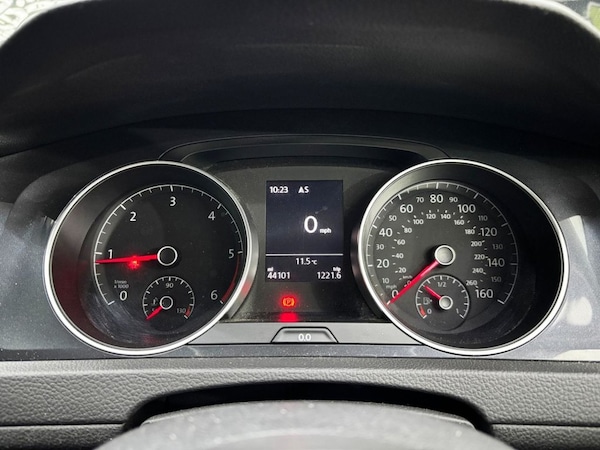 Used Volkswagen Golf 2019 for sale - 76118673: Photo 24