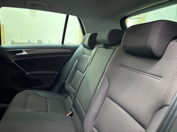 Used Volkswagen Golf 2019 for sale - 76118673: Photo 30
