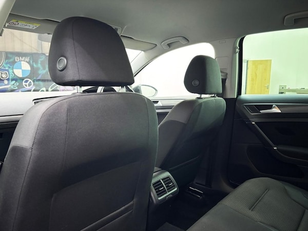 Used Volkswagen Golf 2019 for sale - 76118673: Photo 31