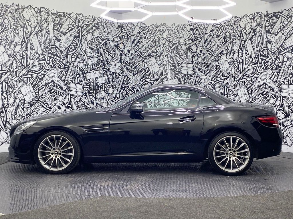 Used Mercedes-Benz SLC 2018 for sale - 76010285: Photo 11