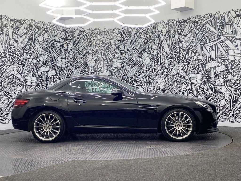 Used Mercedes-Benz SLC 2018 for sale - 76010285: Photo 12