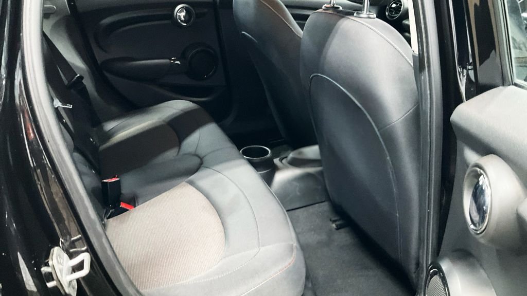 Used MINI Hatch 2018 for sale - 77111015: Photo 11