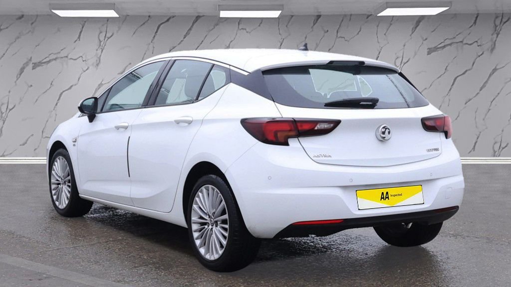 Used Vauxhall Astra 2019 for sale - 76582823: Photo 3