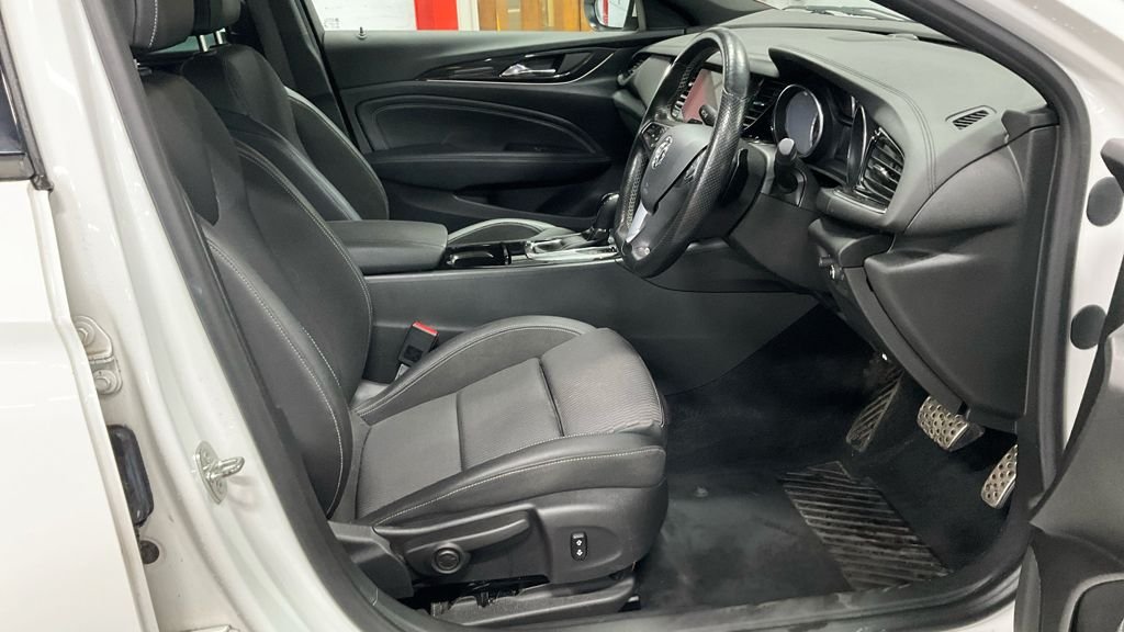 Used Vauxhall Insignia 2018 for sale - 77059632: Photo 11