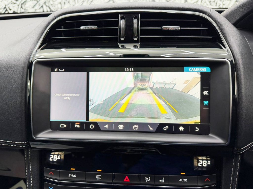 Used Jaguar F-Pace 2018 for sale - 77341870: Photo 22