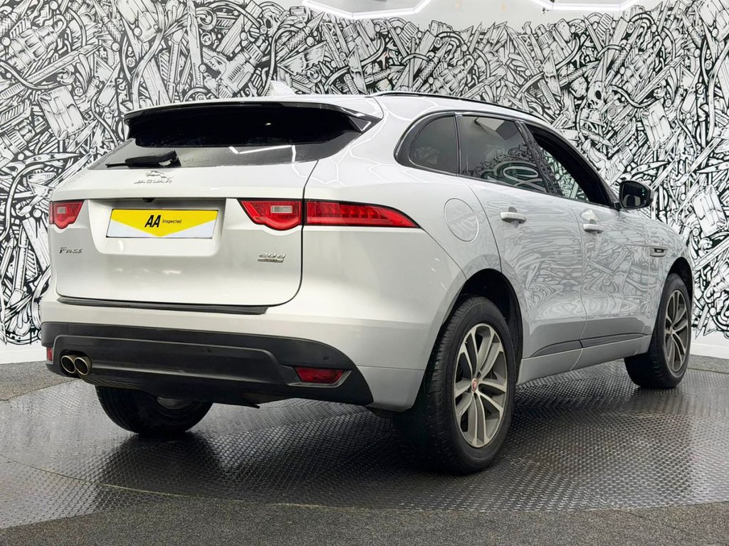 Used Jaguar F-Pace 2018 for sale - 77341870: Photo 7