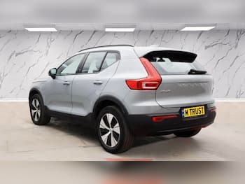 Used Volvo XC40 2023 for sale - 79675517: Photo