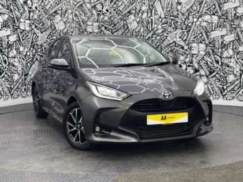 Used Toyota Yaris 2021 for sale - 75088049: Photo