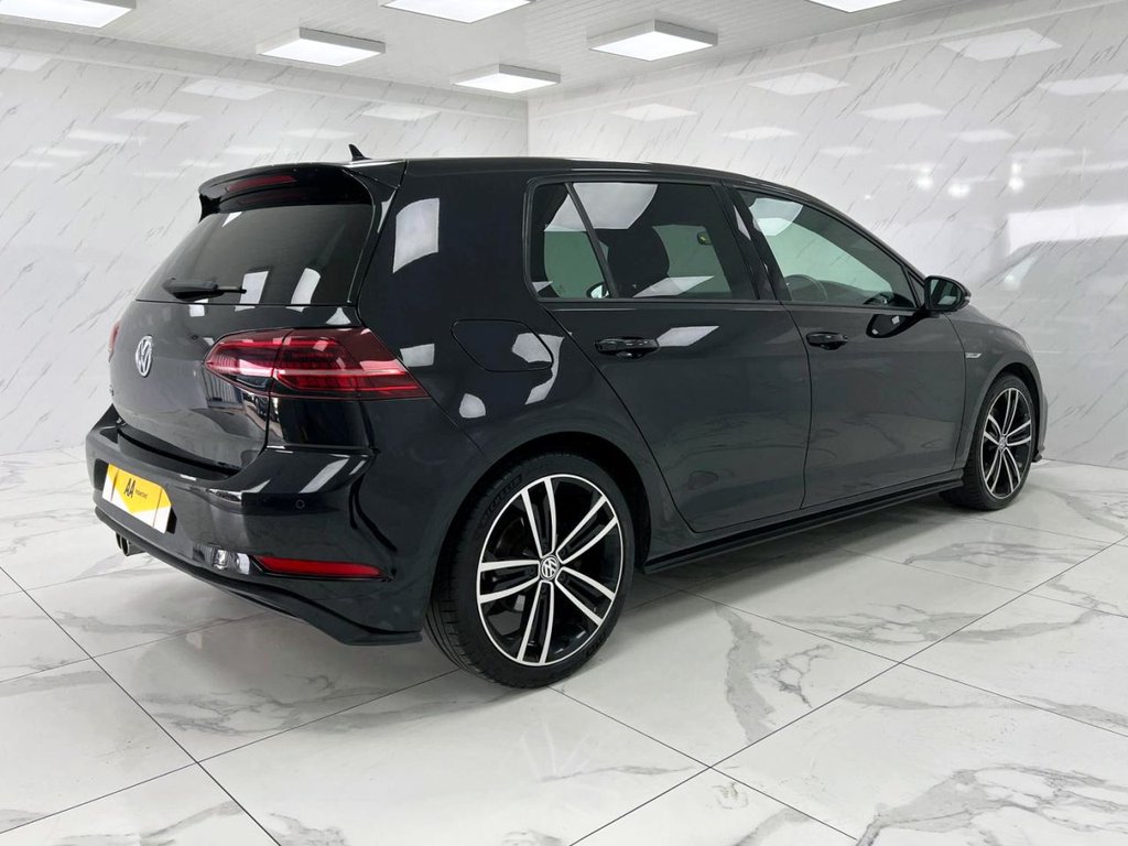 Used Volkswagen Golf 2017 for sale - 76333380: Photo 14