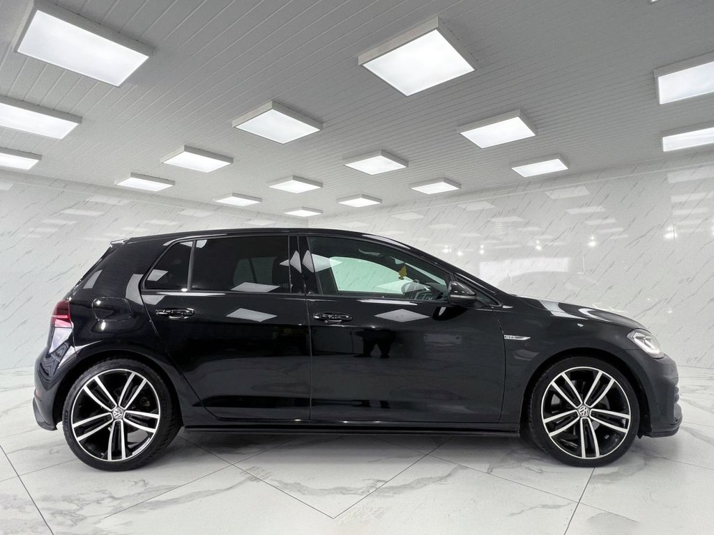 Used Volkswagen Golf 2017 for sale - 76333380: Photo 16