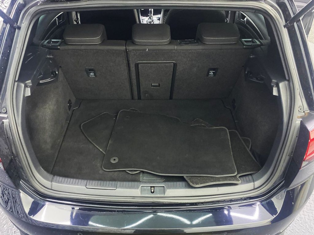 Used Volkswagen Golf 2017 for sale - 76333380: Photo 28