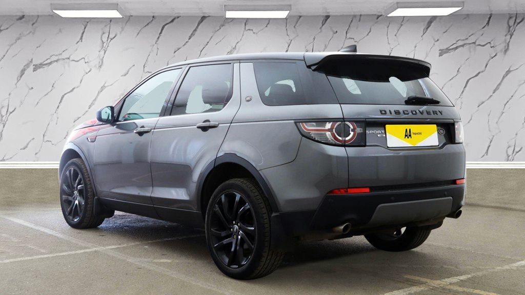 Used Land Rover Discovery Sport 2016 for sale - 78096741: Photo 5