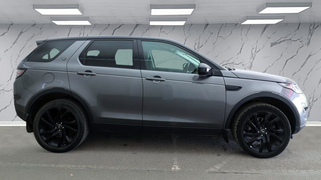 Used Land Rover Discovery Sport 2016 for sale - 78096741: Photo 7