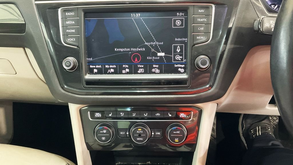 Used Volkswagen Tiguan 2016 for sale - 77557885: Photo 11