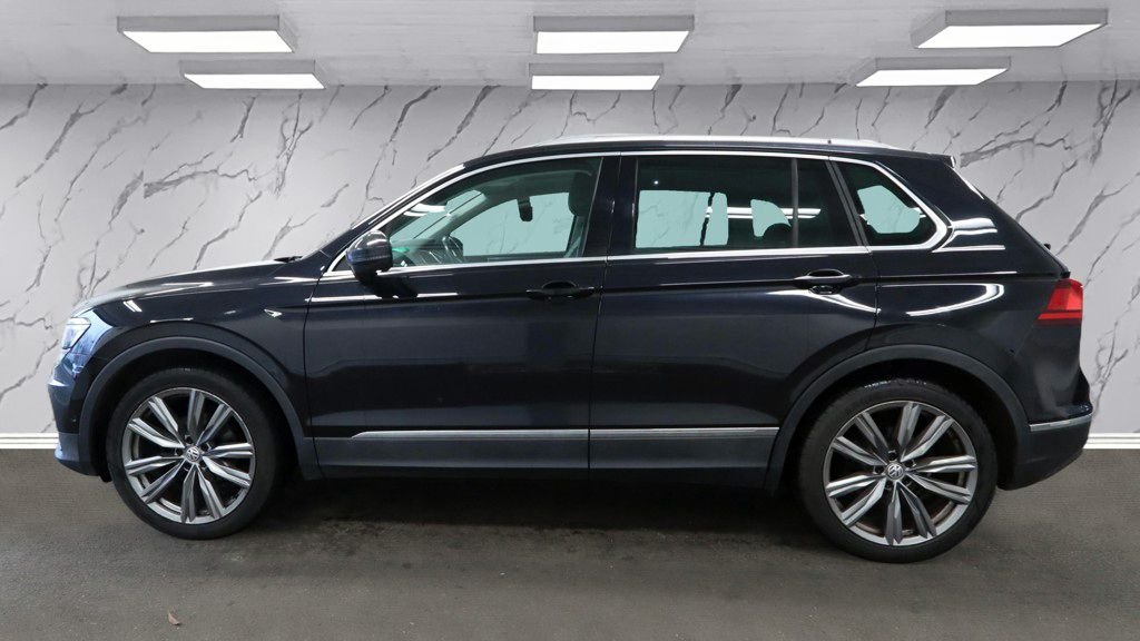 Used Volkswagen Tiguan 2016 for sale - 77557885: Photo 9