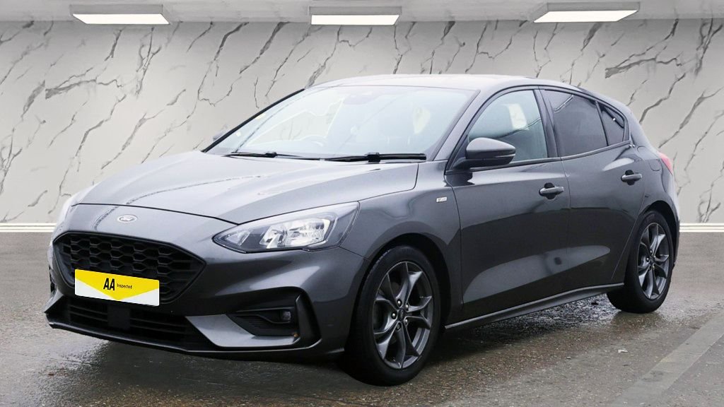 Used Ford Focus 2020 for sale - 76740403: Photo 2