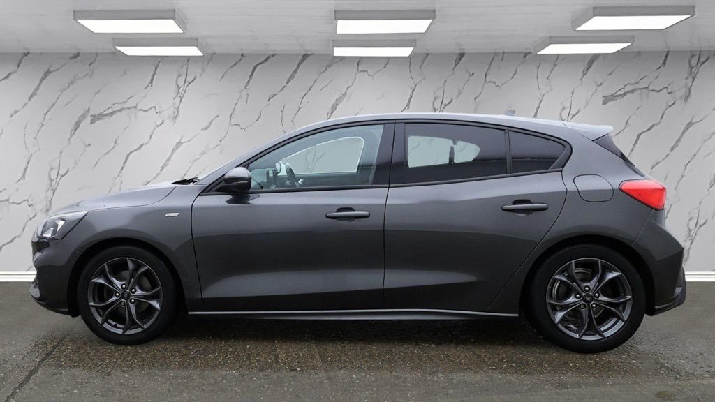 Used Ford Focus 2020 for sale - 76740403: Photo 6