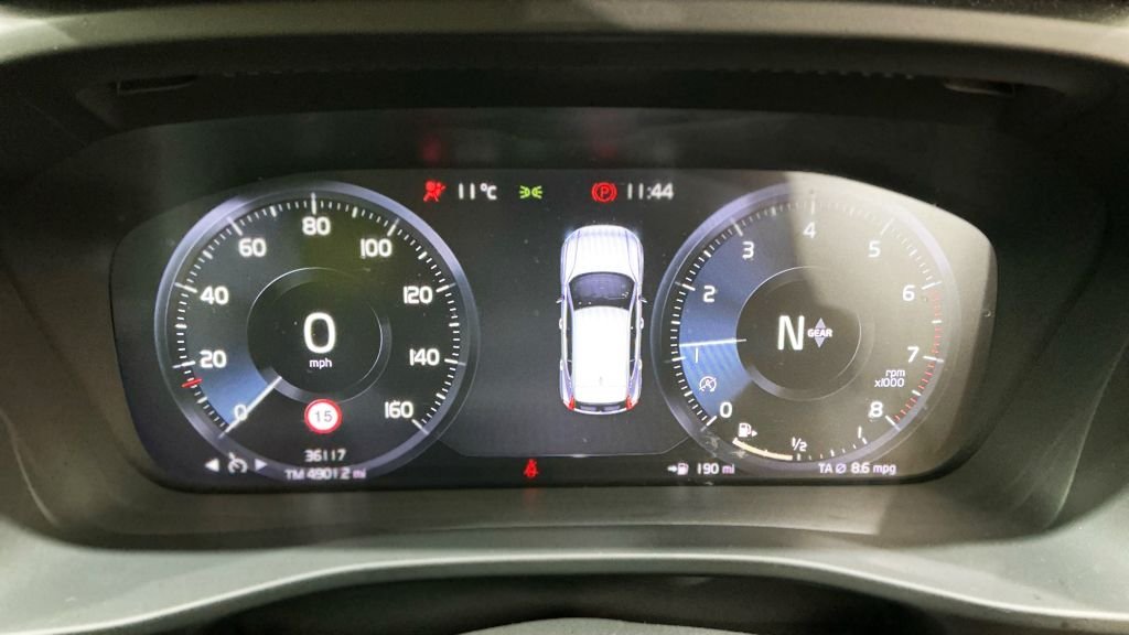 Used Volvo XC40 2019 for sale - 78153883: Photo 11