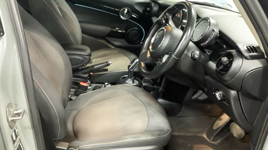 Used MINI Hatch 2022 for sale - 77507658: Photo 13