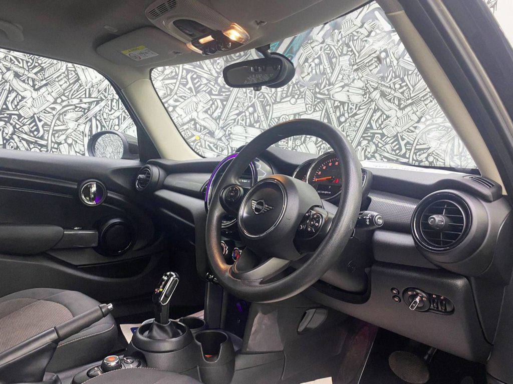 Used MINI Hatch 2019 for sale - 75832654: Photo 21