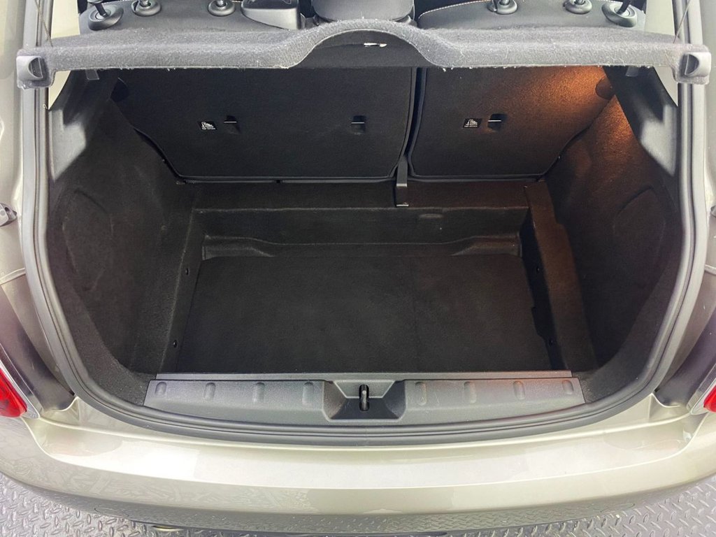 Used MINI Hatch 2019 for sale - 75832654: Photo 25