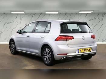 Used Volkswagen Golf 2018 for sale - 78726350: Photo