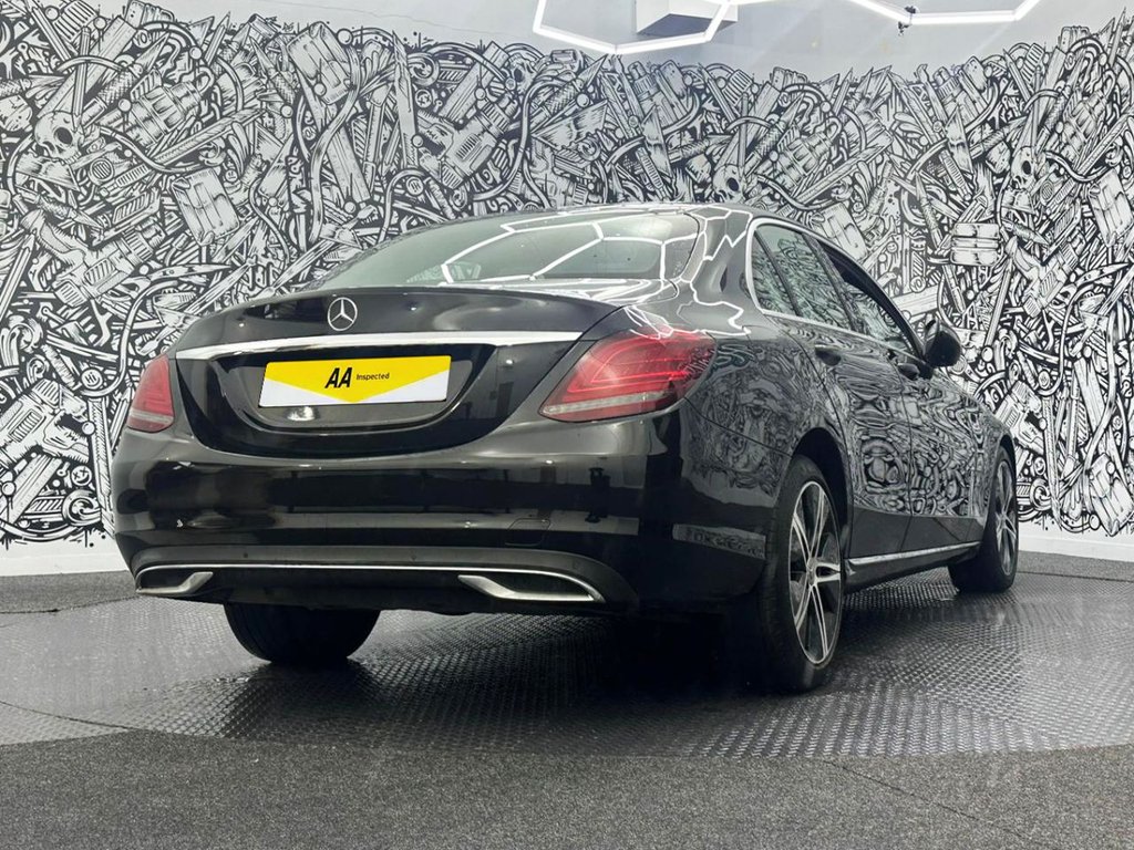 Used Mercedes-Benz C Class 2020 for sale - 77936430: Photo 11