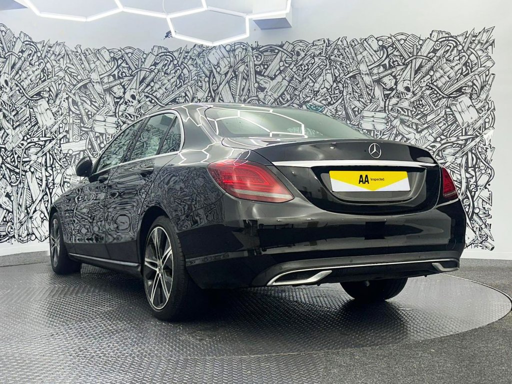 Used Mercedes-Benz C Class 2020 for sale - 77936430: Photo 9