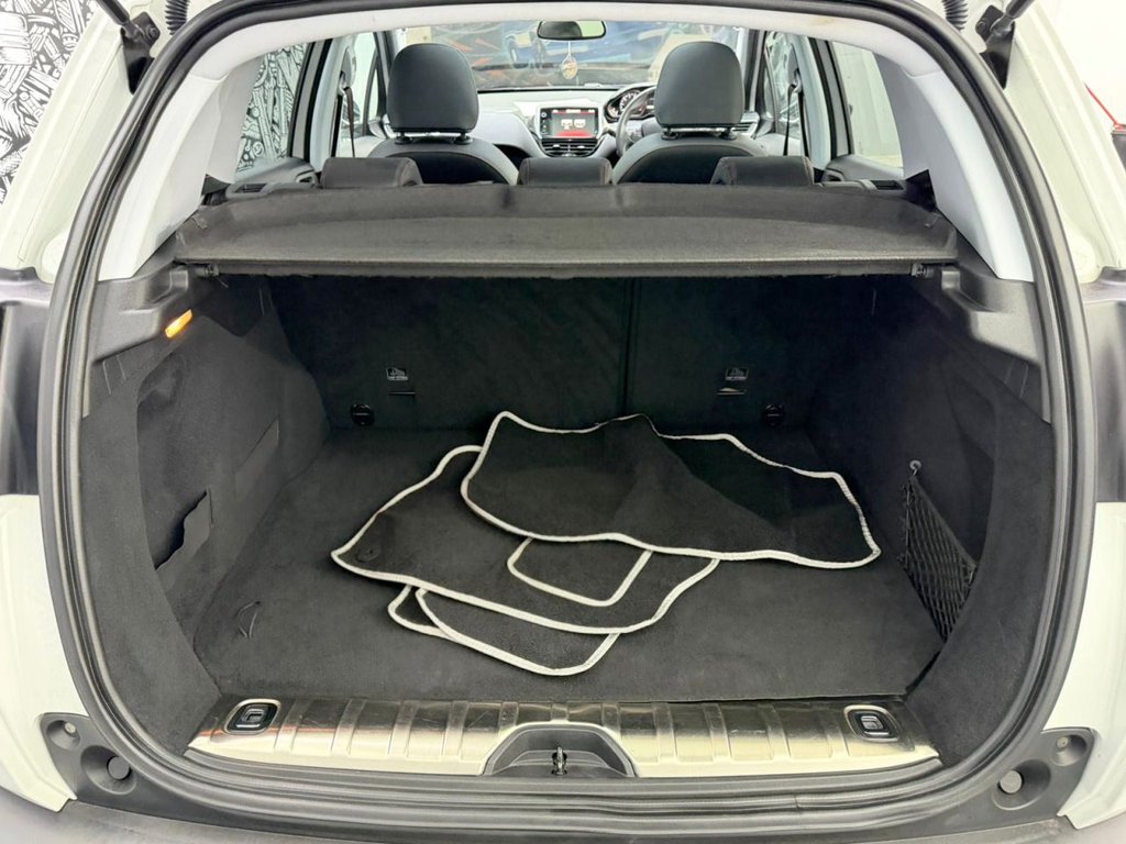 Used Peugeot 2008 2016 for sale - 77557866: Photo 25