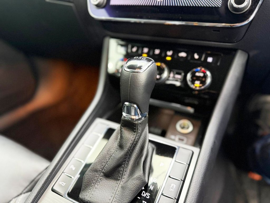 Used Skoda Superb 2019 for sale - 77621410: Photo 24