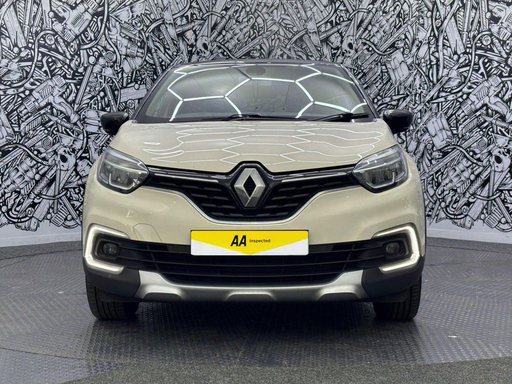 Used Renault Captur 2018 for sale - 77594035: Photo 2