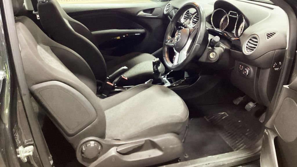 Used Vauxhall ADAM 2016 for sale - 77153481: Photo 9