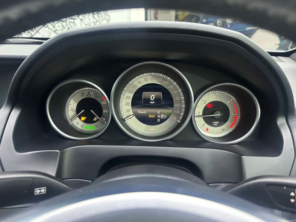 Used Mercedes-Benz E Class 2014 for sale - 77327909: Photo 23