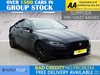 Used Jaguar XE 2020 for sale - 78145383: Photo