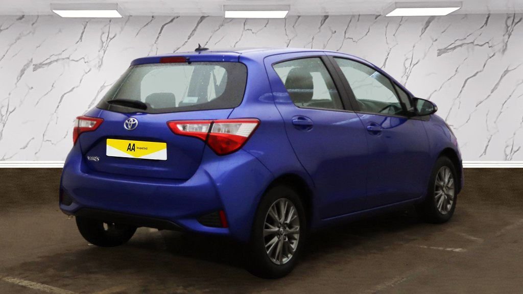 Used Toyota Yaris 2020 for sale - 76740680: Photo 4