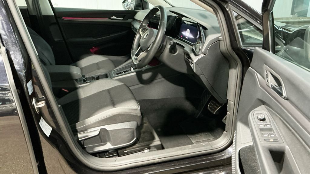 Used Volkswagen Golf 2021 for sale - 76740400: Photo 10